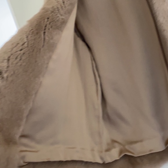 Original Alexander McQueen Fall 2005 runway mink fur jacket. Collectors item. - Picture 4 of 14